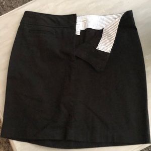Tommy Hilfiger size 8 skirt